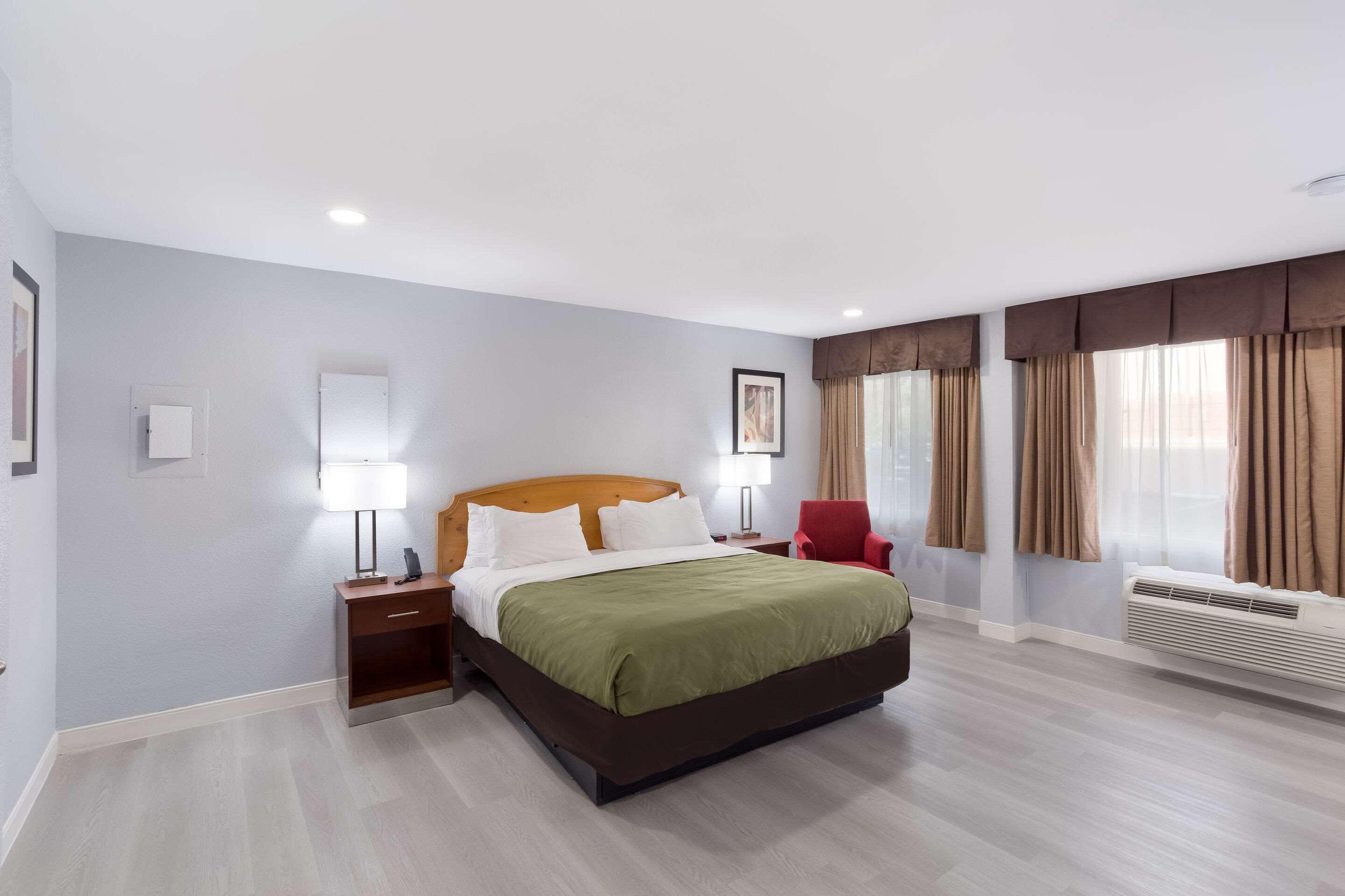 Quality Inn Redding Near I-5 Экстерьер фото
