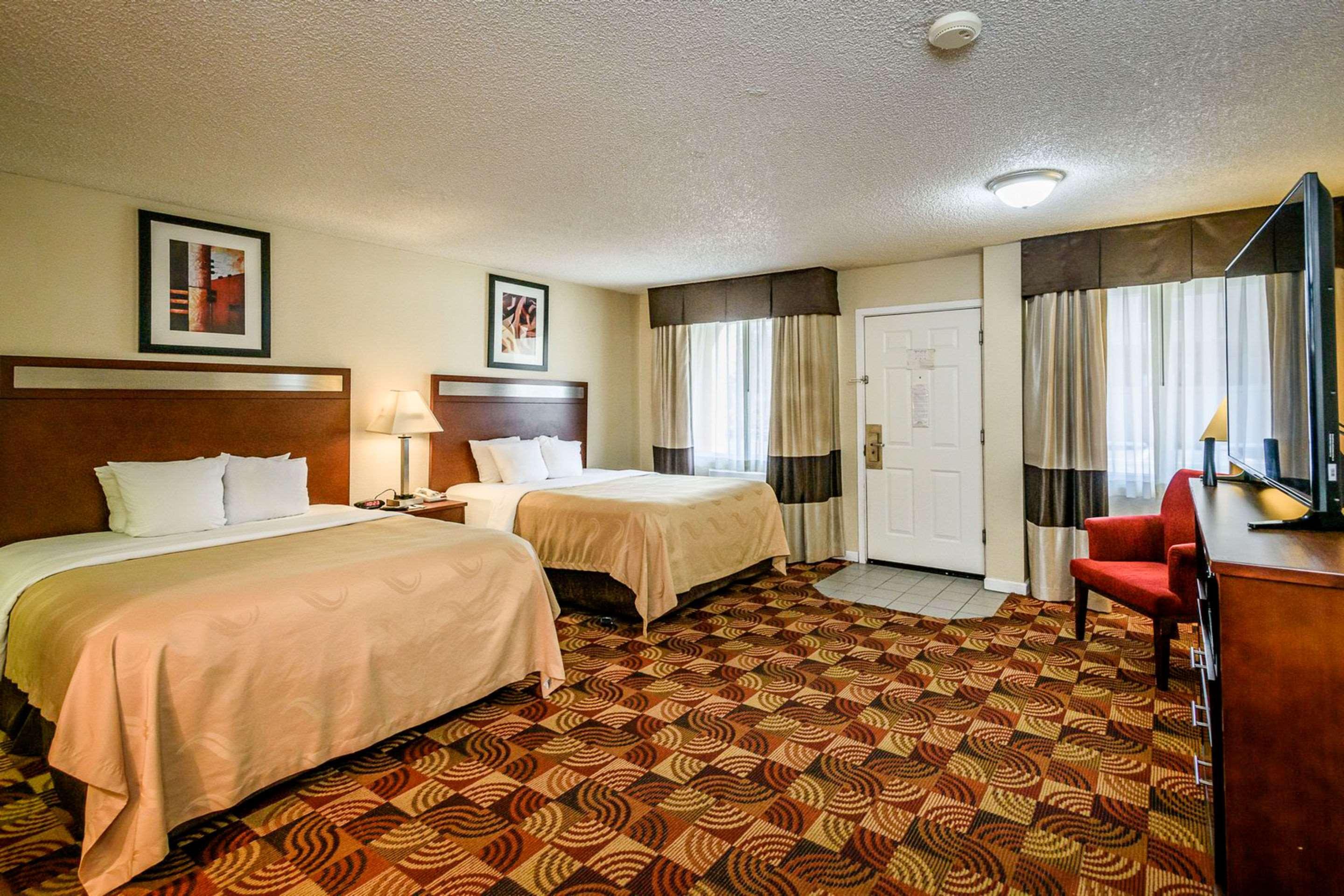Quality Inn Redding Near I-5 Экстерьер фото