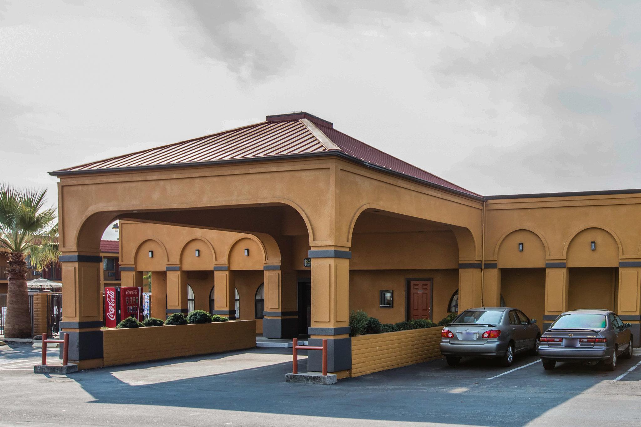 Quality Inn Redding Near I-5 Экстерьер фото