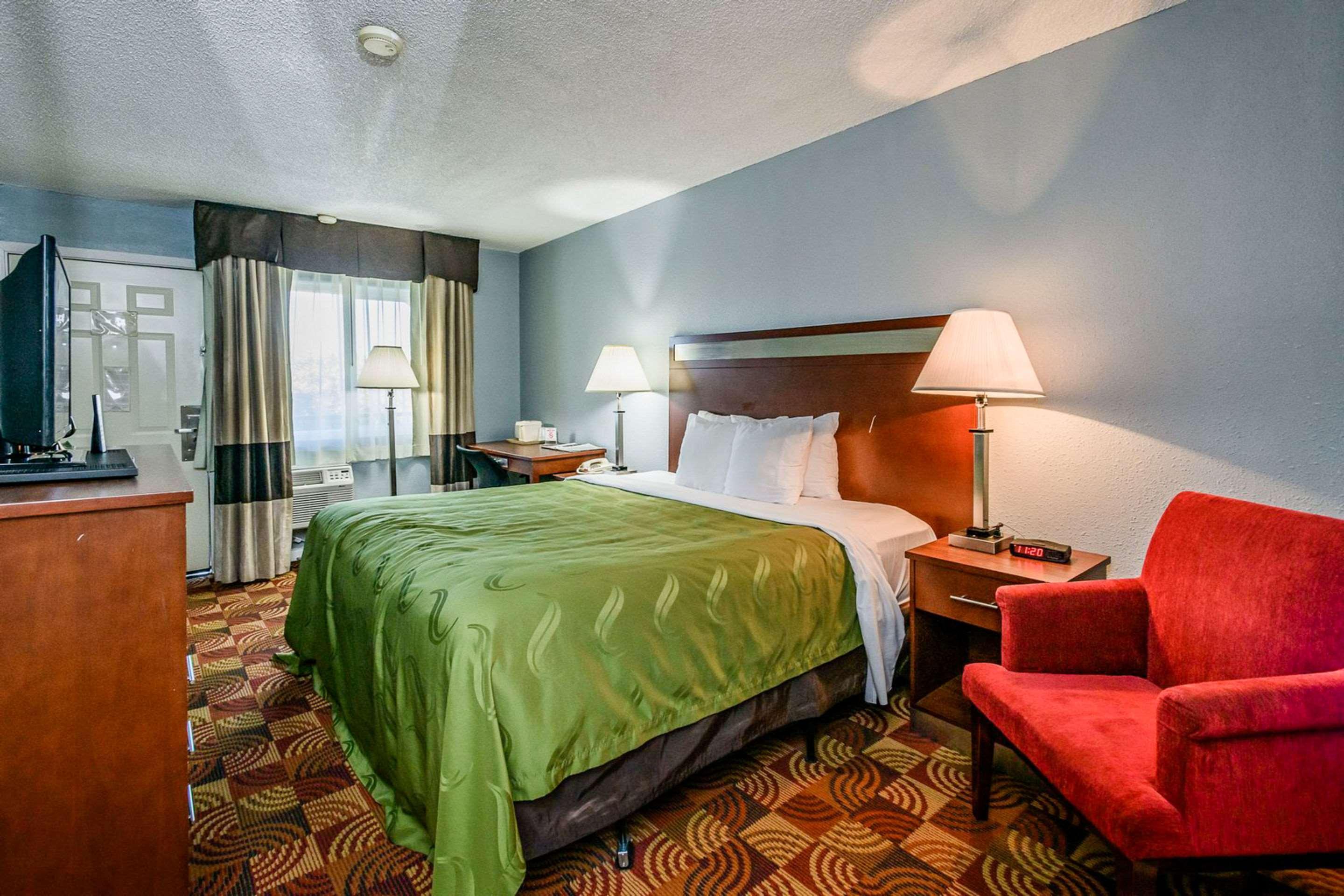Quality Inn Redding Near I-5 Экстерьер фото