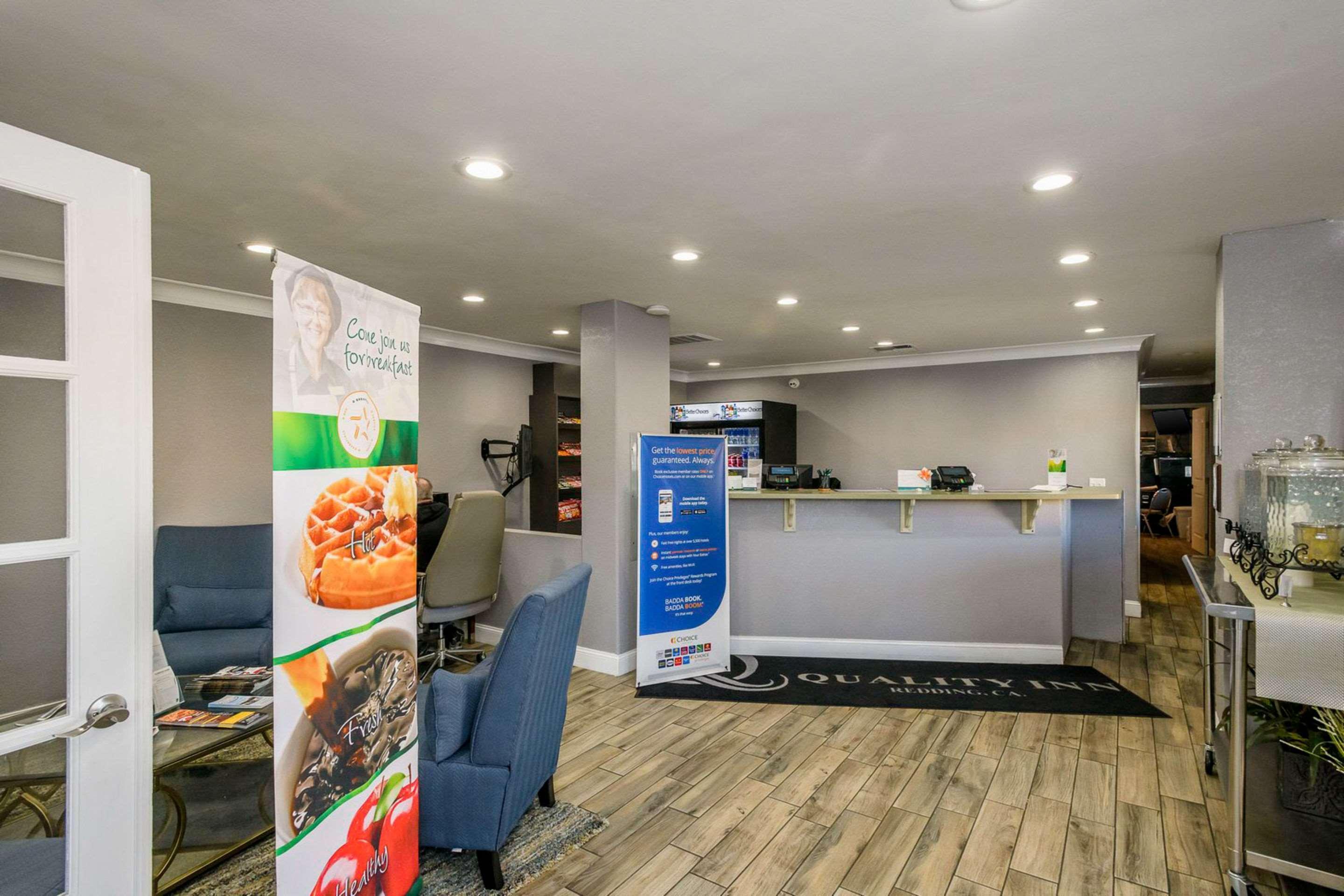 Quality Inn Redding Near I-5 Экстерьер фото