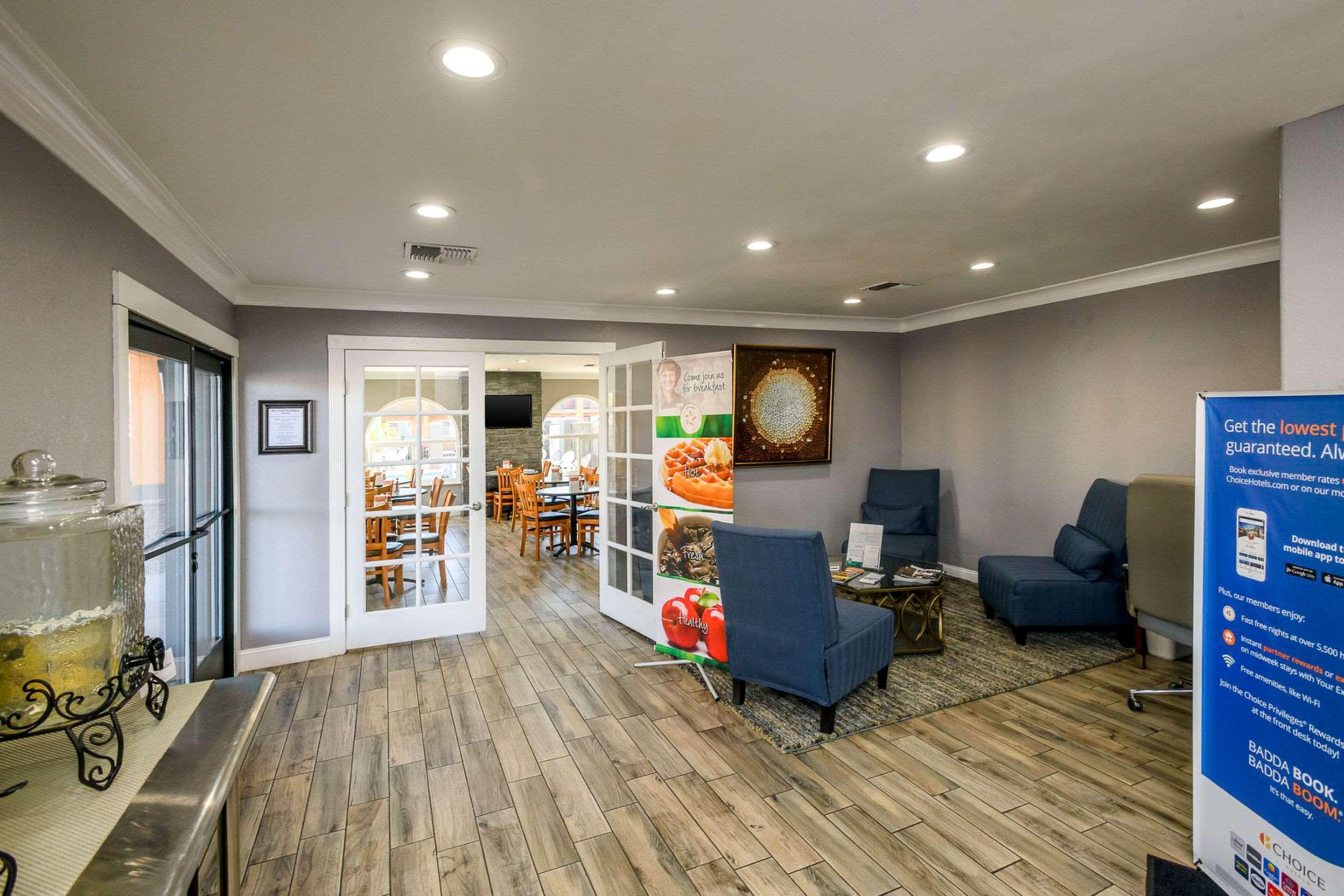 Quality Inn Redding Near I-5 Экстерьер фото
