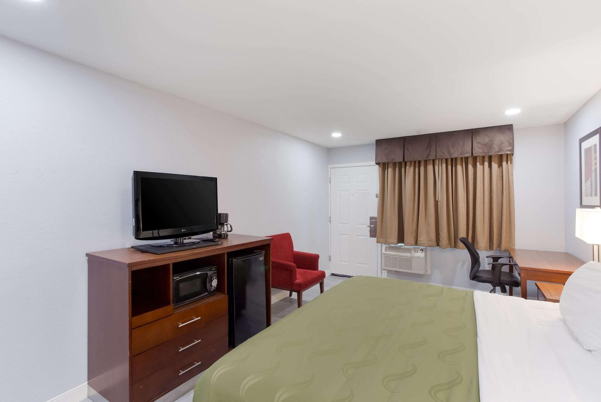 Quality Inn Redding Near I-5 Экстерьер фото