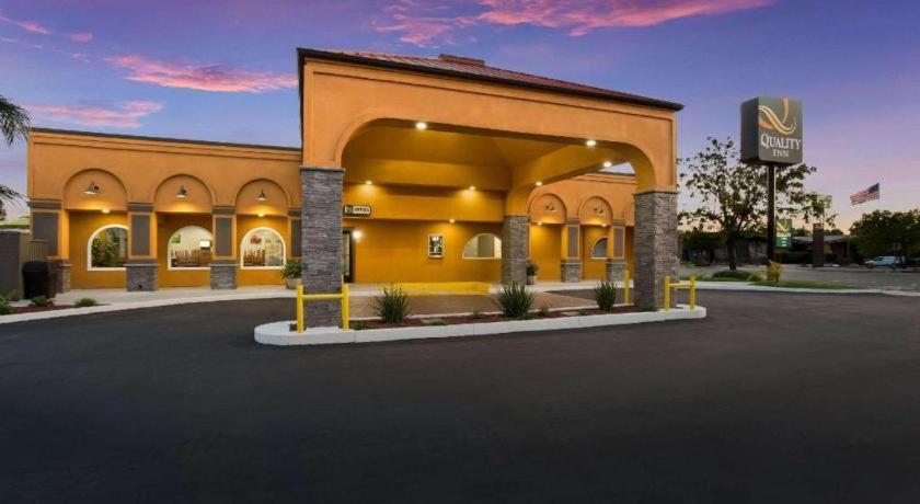 Quality Inn Redding Near I-5 Экстерьер фото
